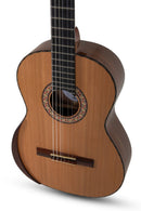 Manuel Rodríguez MAGISTRAL E-C Solid Cedar/Walnut Classical Guitar w/Armrest