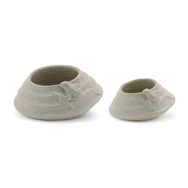 Melrose Round Porcelain Planter with Frog Set of 2 Planter, Porcelain