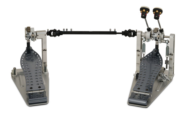 DW MFG Series Machined Chain Drive Double Pedal w/ Deluxe Bag - DWCPMCD2