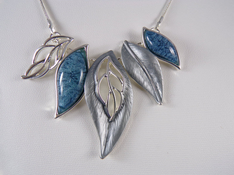 Fashion Necklace w/ Blue & Silver Color Leaf Pendant Design Statement Cocktail Wedding 18"