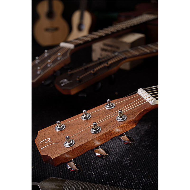 JN Guitars Left-Handed Mini Auditorium Acoustic Guitar w/ Gig Bag - Natural